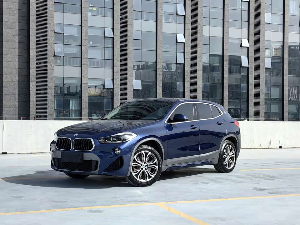 BMW X2