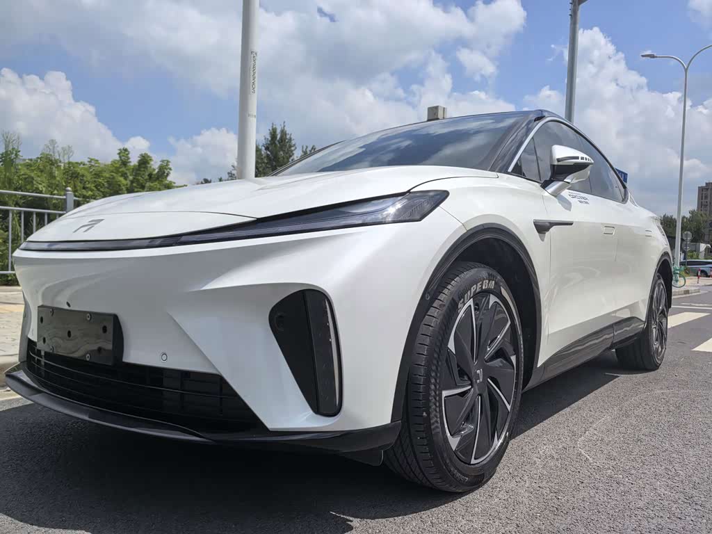 Rising Auto R7