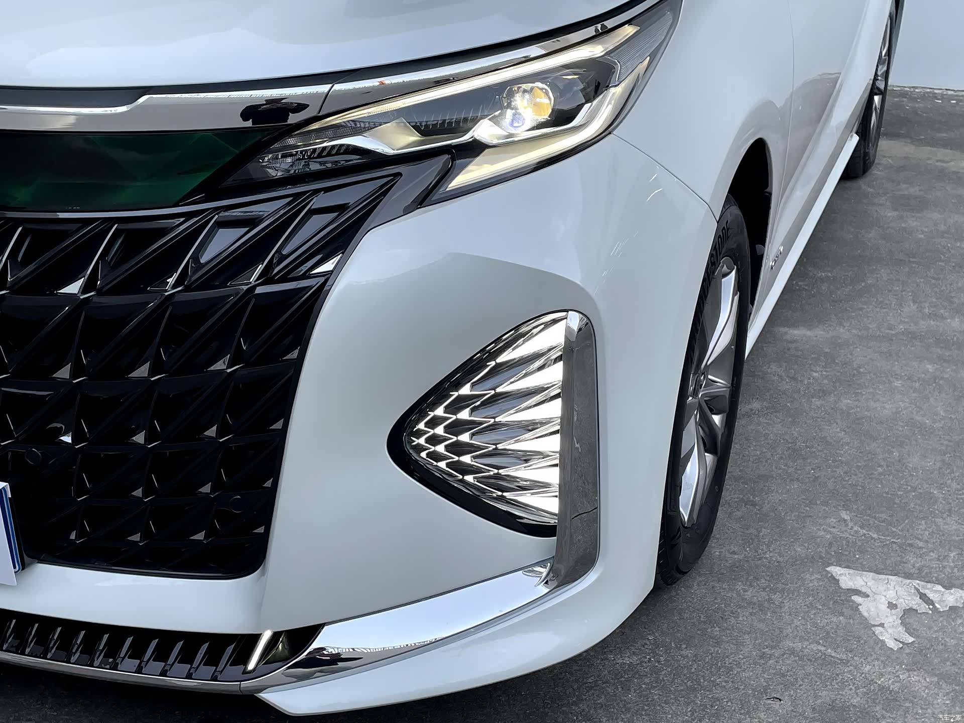 Toyota Sienna, 2025 все фото
