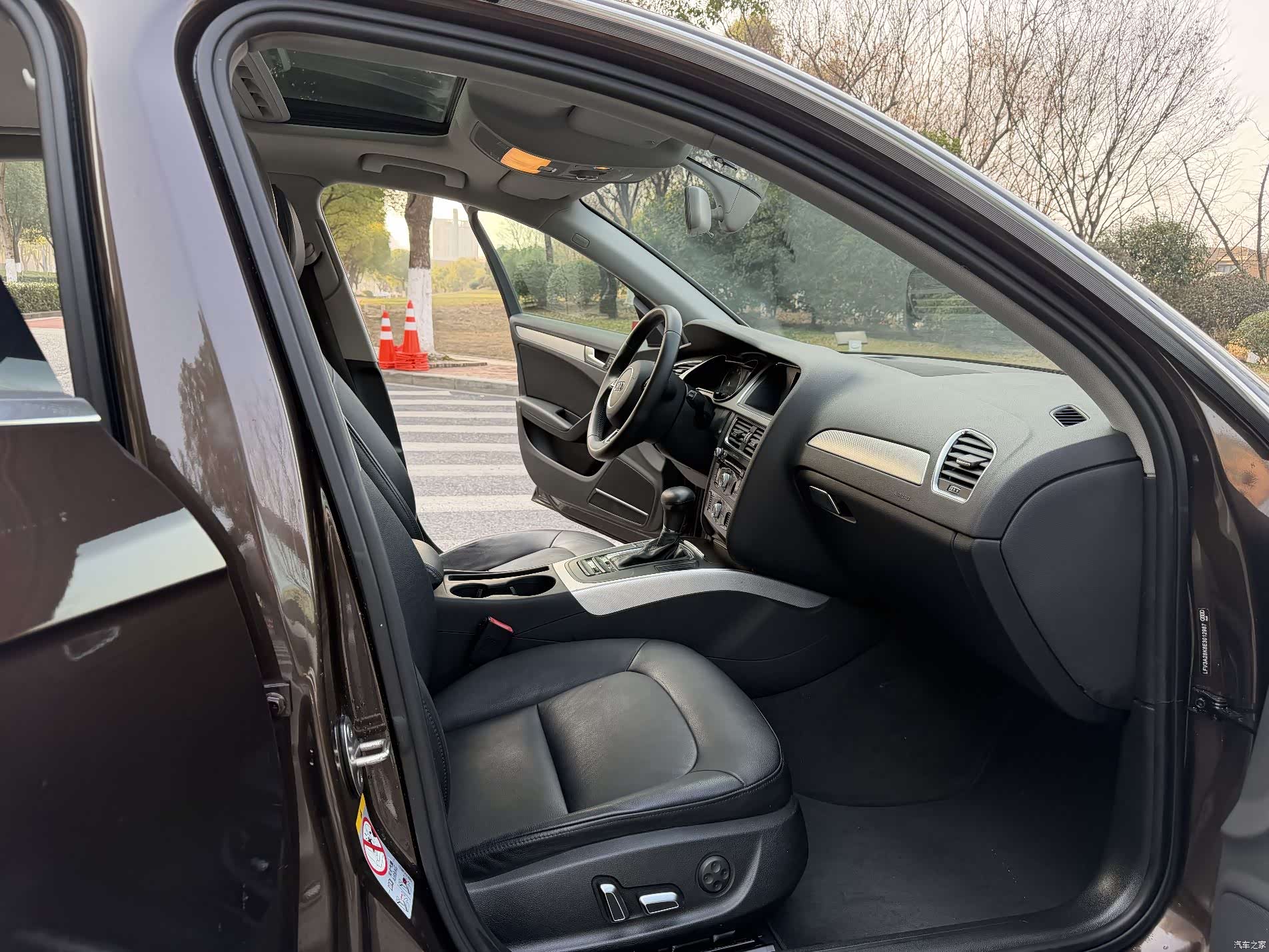 Audi A4L, 2014 10