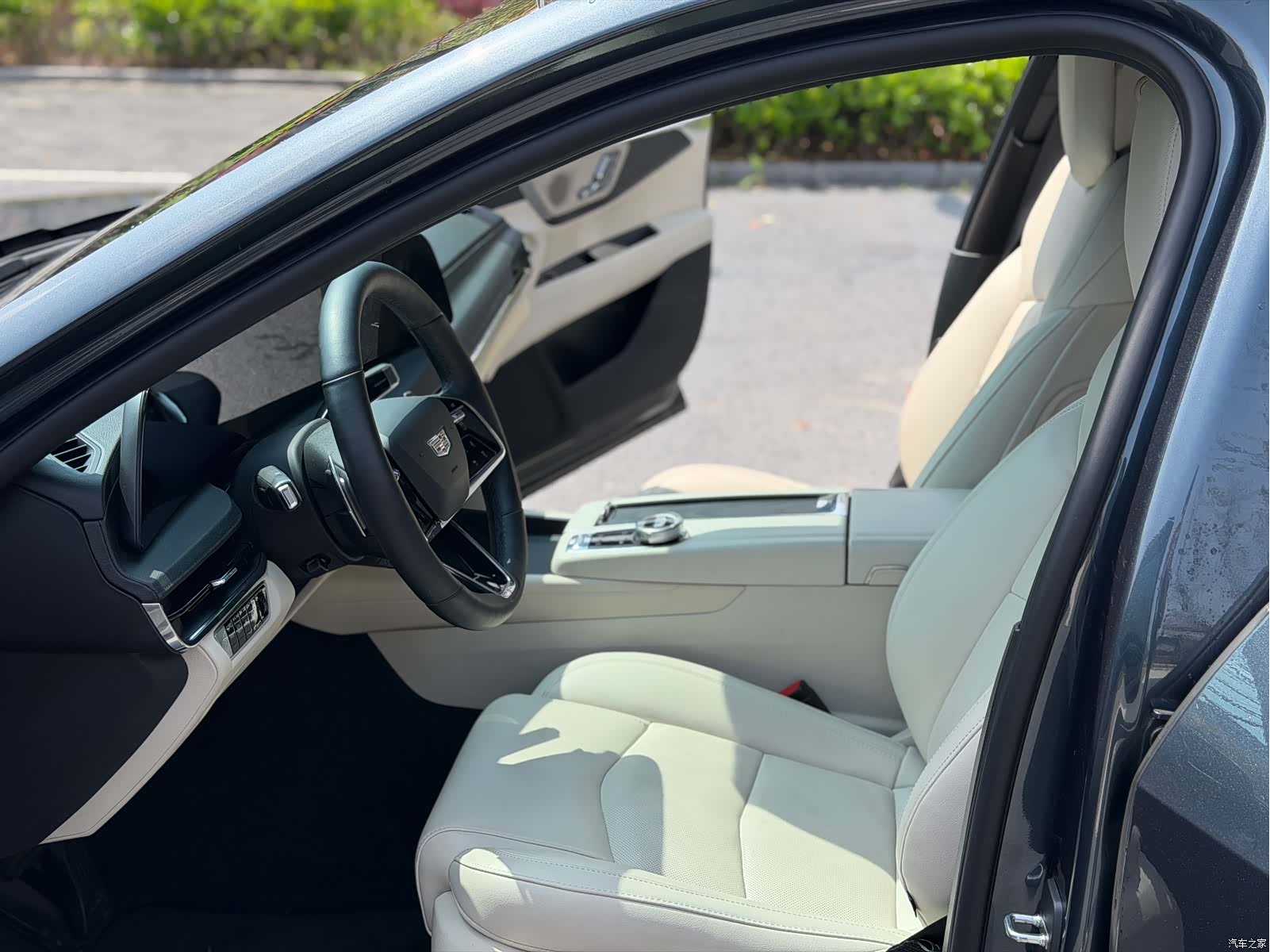Cadillac CT6, 2023 9