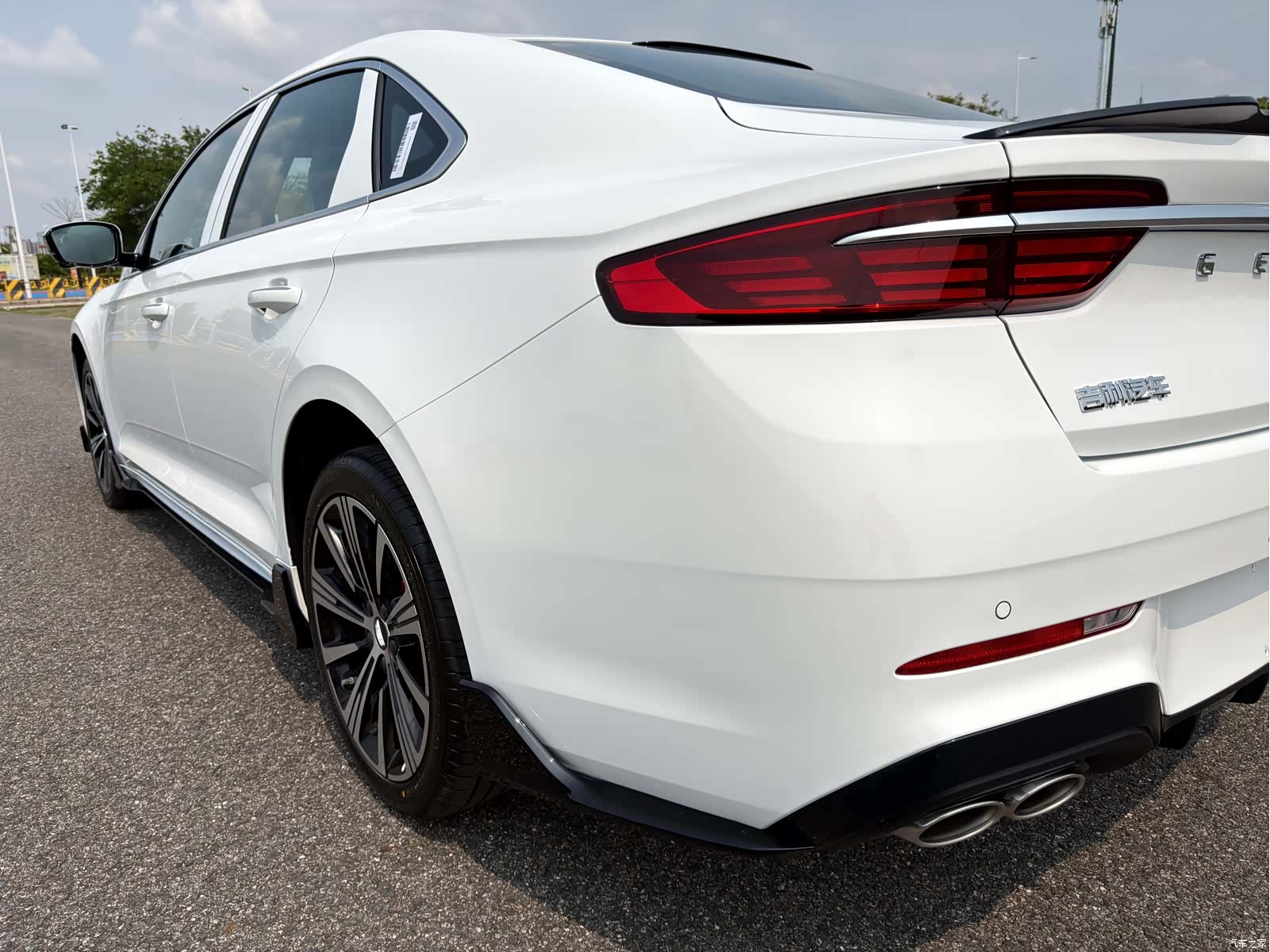 Geely Preface, 2026 33