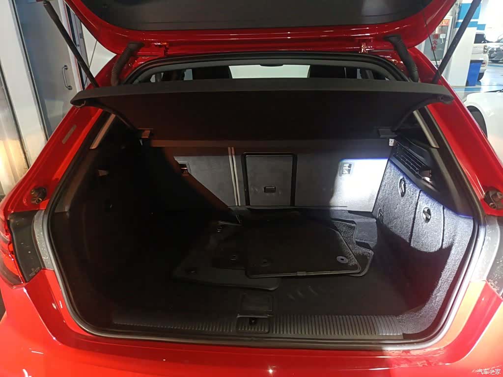 Audi A3, 2018 15