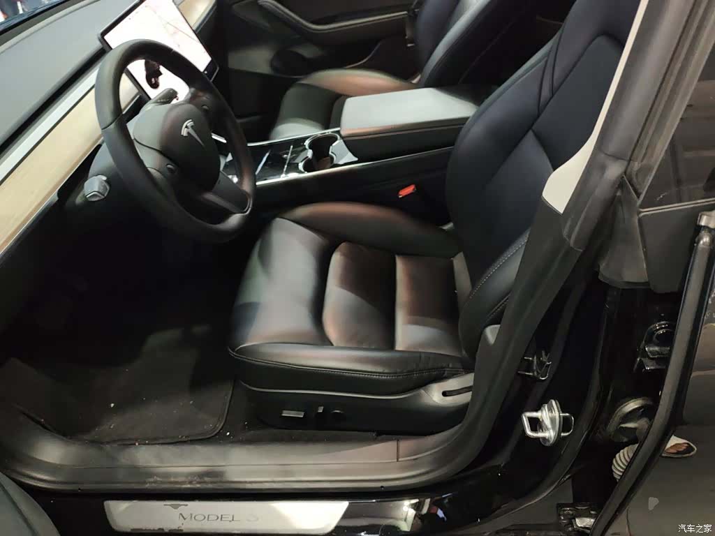 Tesla Model 3, 2020 11