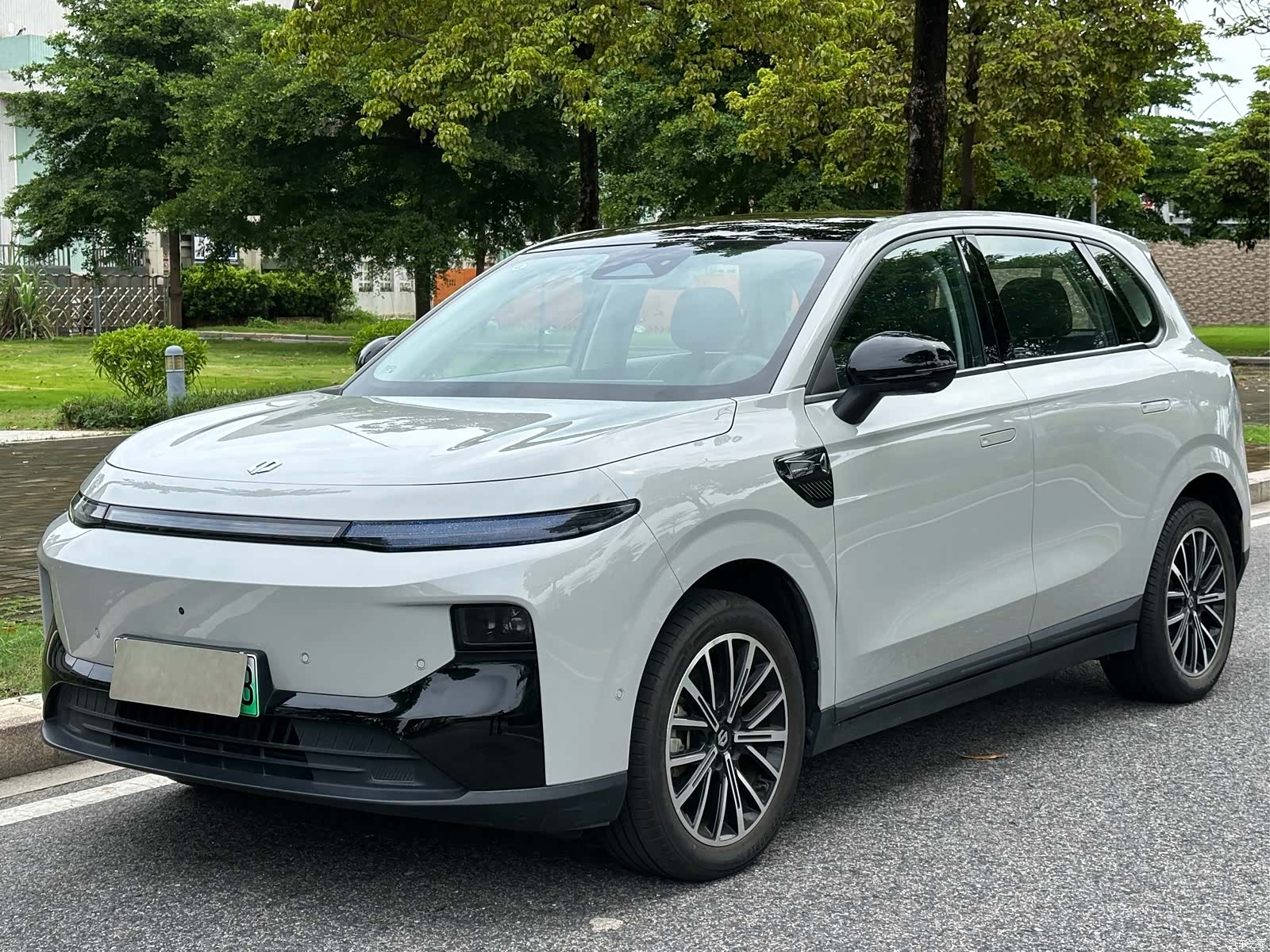 Leapmotor B10, 2025 1