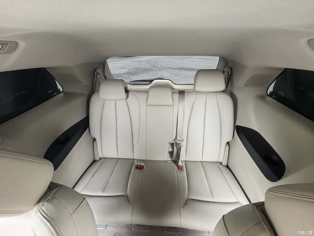 Buick GL8, 2019 12