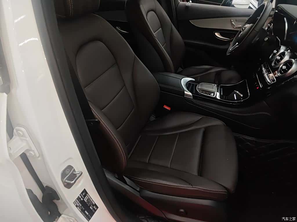Mercedes-Benz GLC, 2020 25