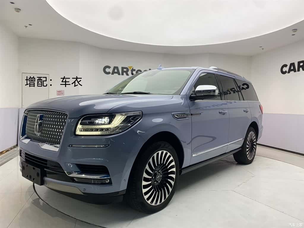 Lincoln Navigator, 2021 1