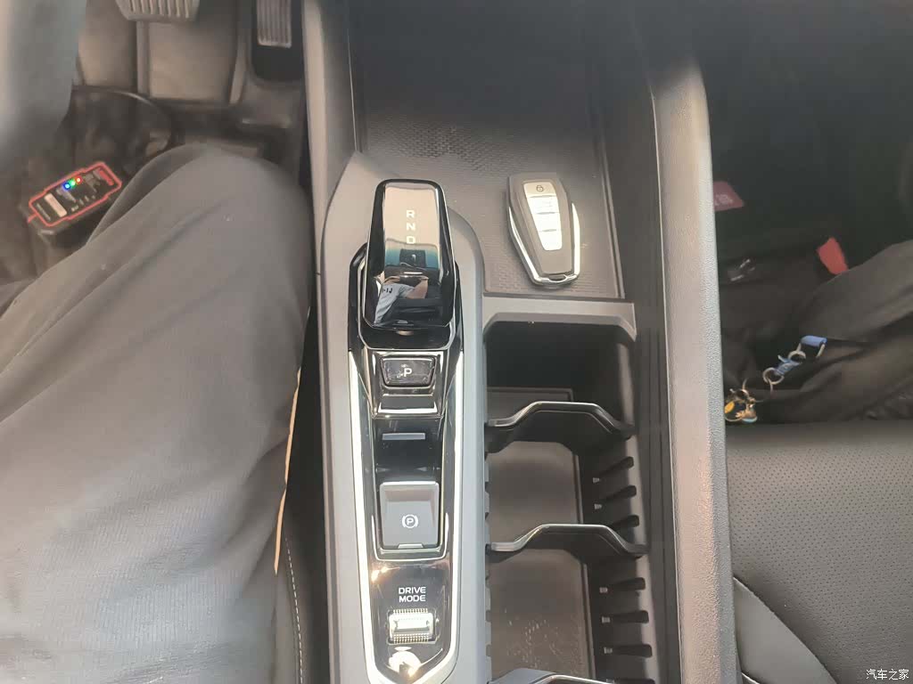 Geely Binray, 2024 14