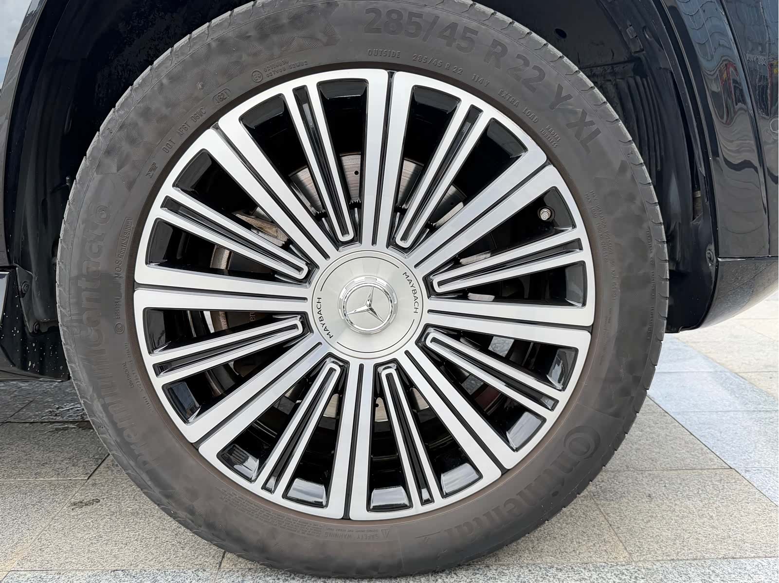 Maybach GLS, 2022 28