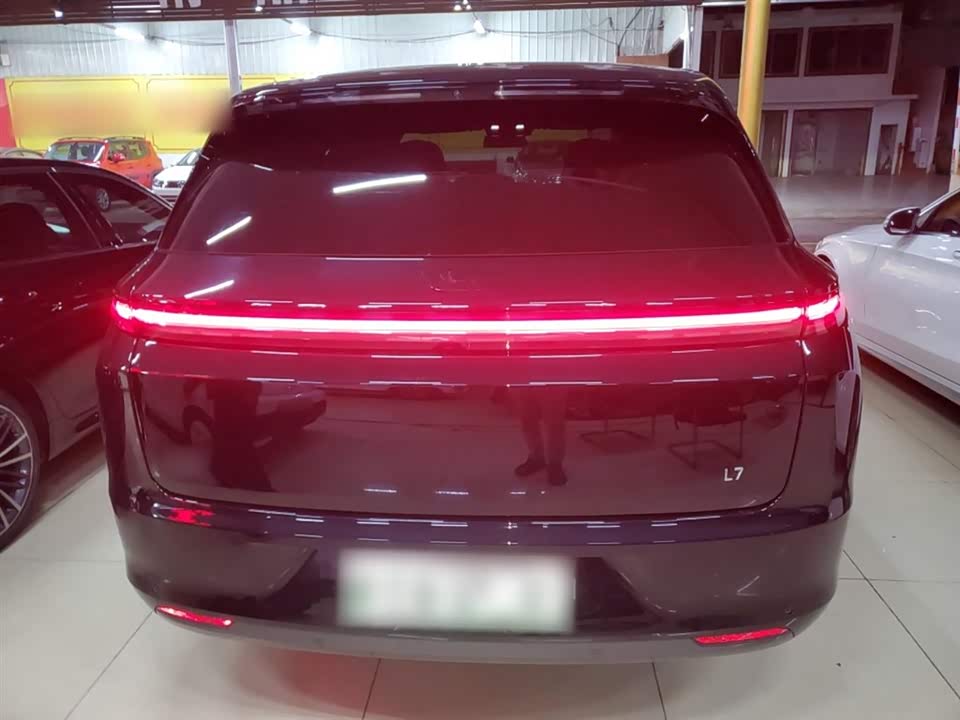 Li Auto Ideal L7