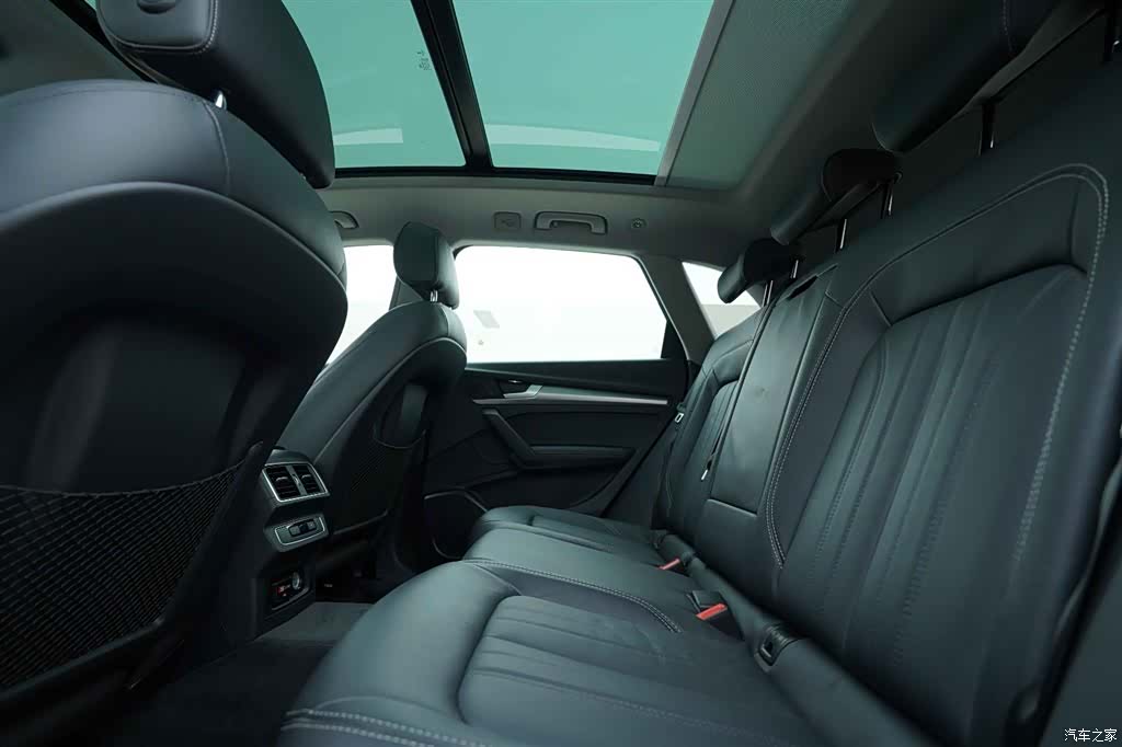 Audi Q5L, 2021 21