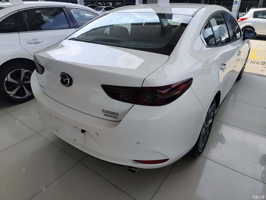 Mazda Mazda3, 2020 все фото