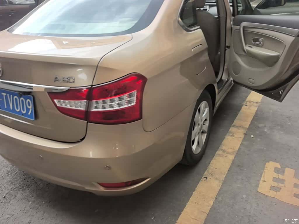 DongFeng A60, 2015 8