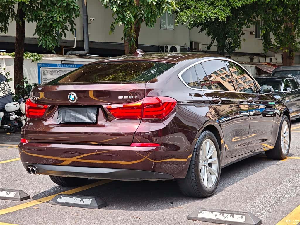 BMW 5 Series, 2014 все фото