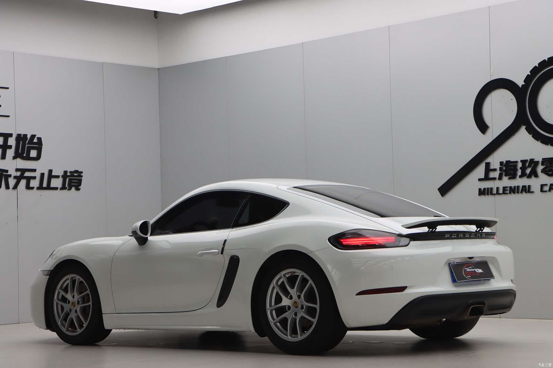 Porsche Cayman, 2018 4