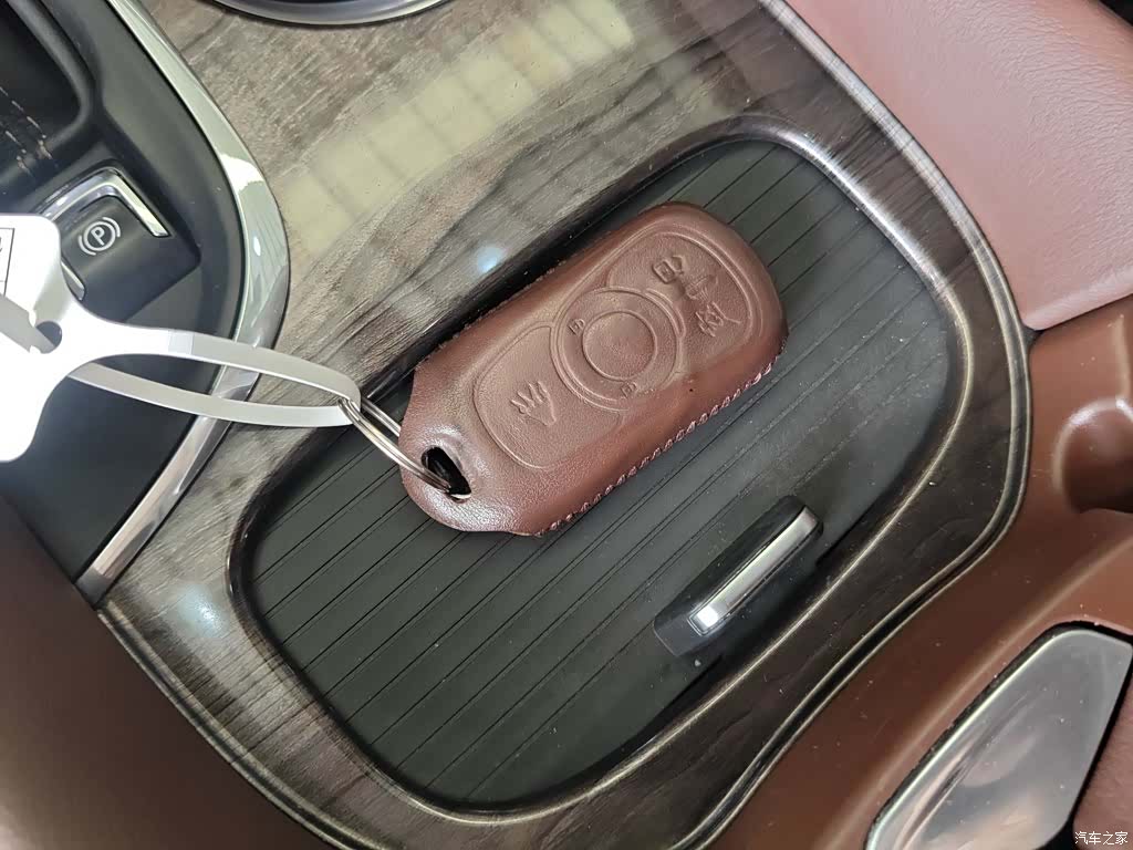 Buick Envision Plus, 2017 17