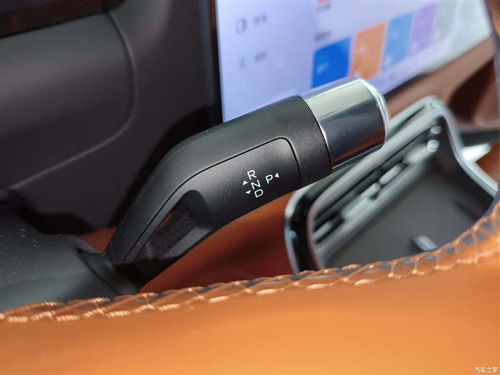 Geely M9, 2025 14