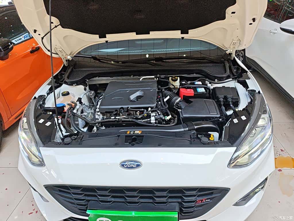 Ford Focus, 2022 16