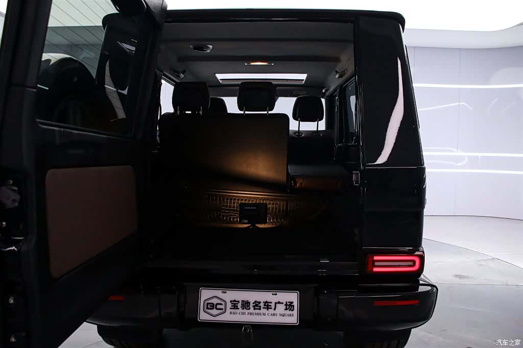 Mercedes-Benz G-Class, 2017 15