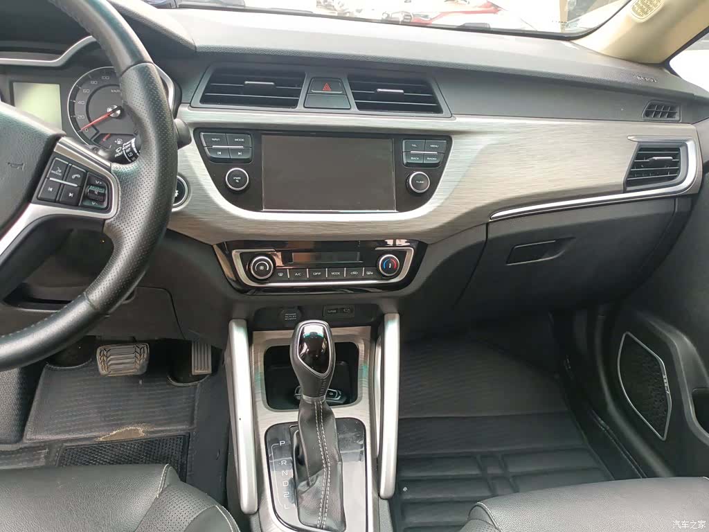 Geely X3, 2018 13