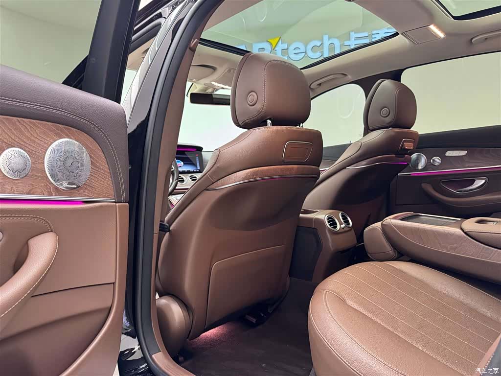 Mercedes-Benz E-Class, 2019 7