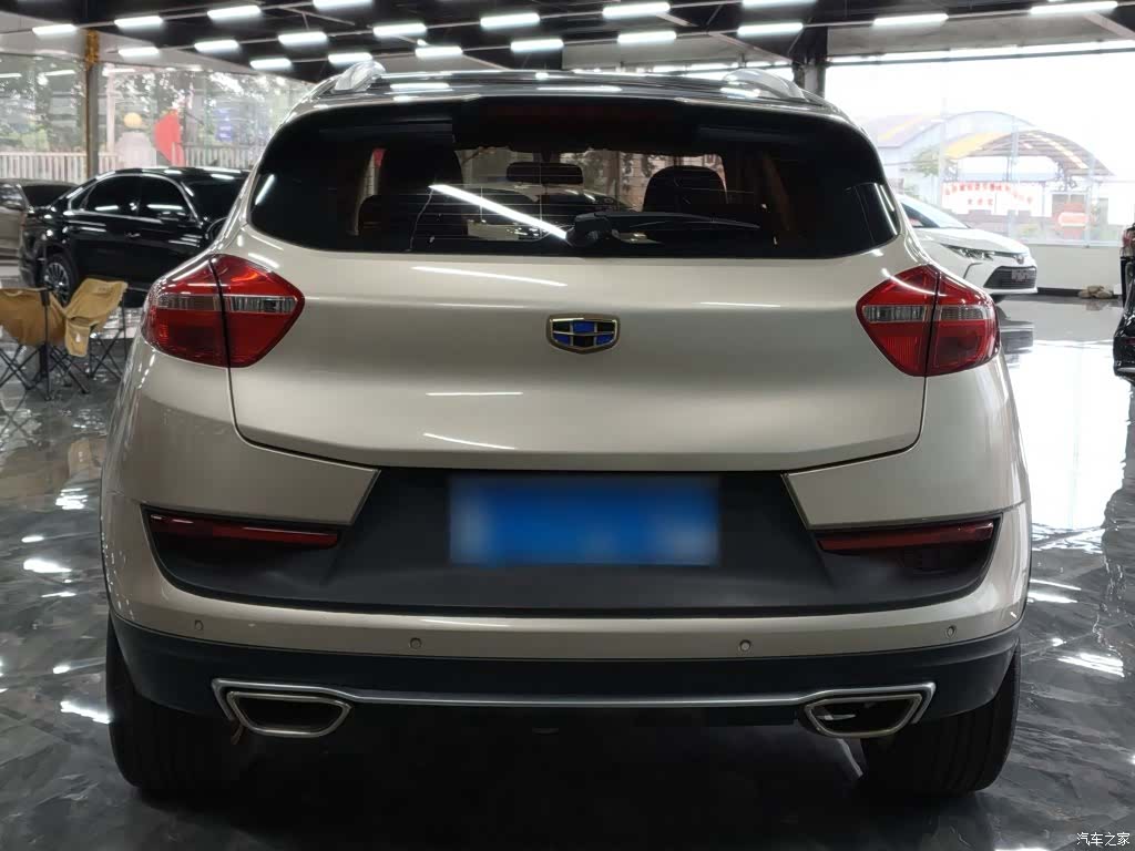 Geely Emgrand, 2018 13