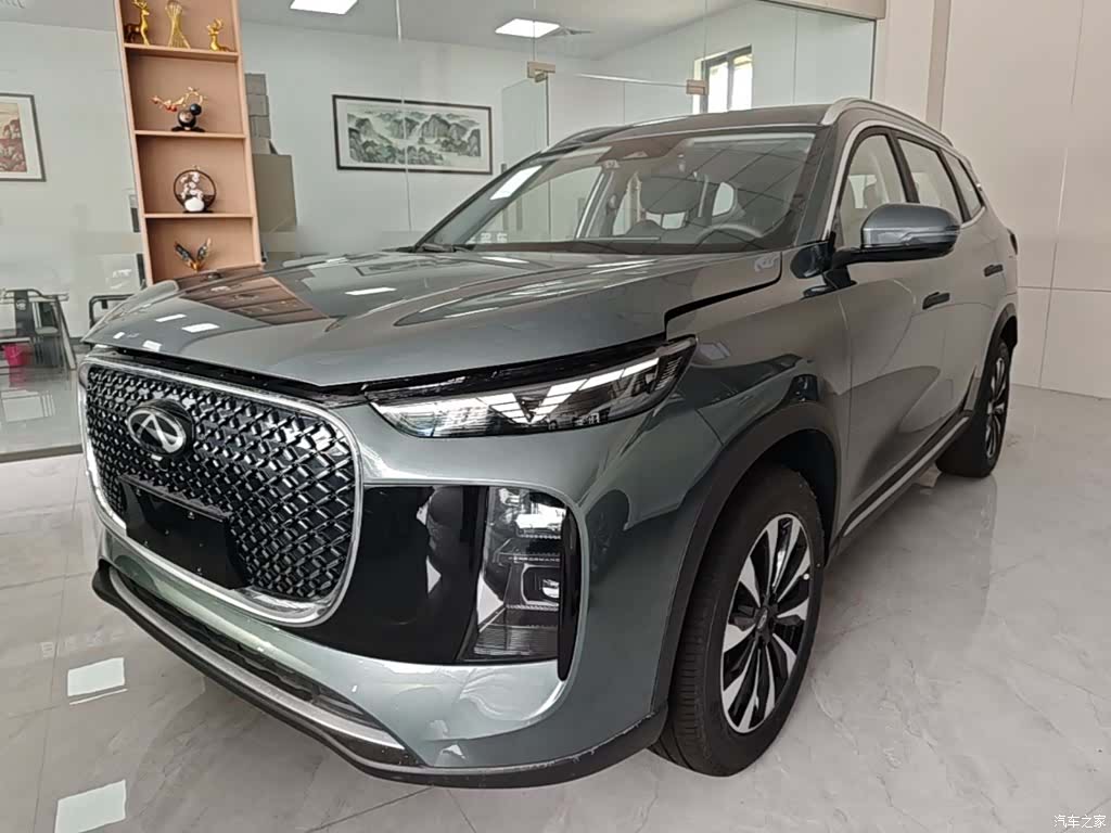Chery Tiggo 8 Plus, 2025 1