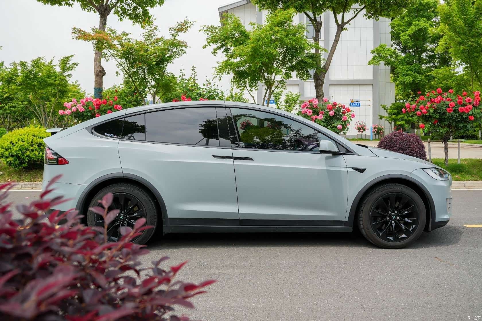 Tesla Model X, 2017 4