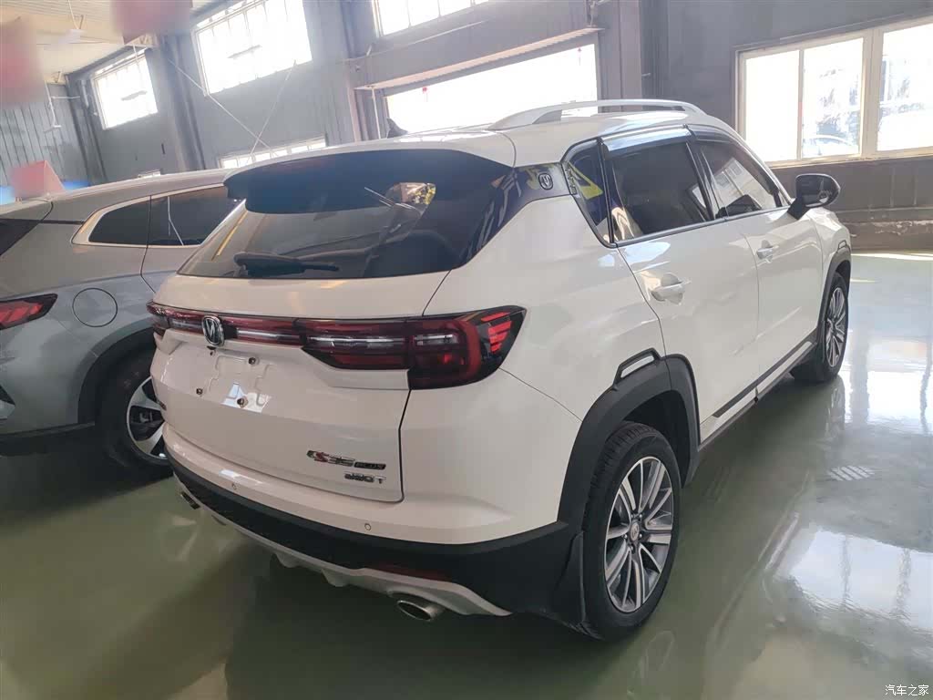 Changan CS35, 2020 все фото
