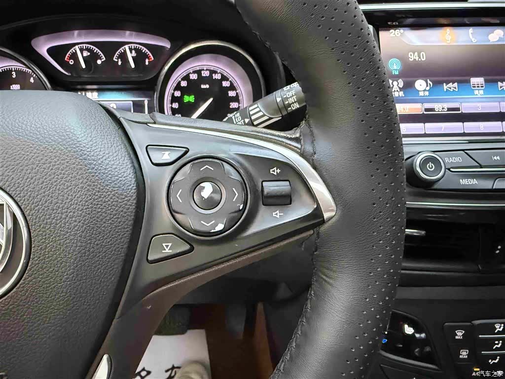 Buick Envision Plus, 2018 14