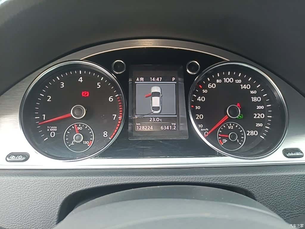 Volkswagen CC, 2014 8