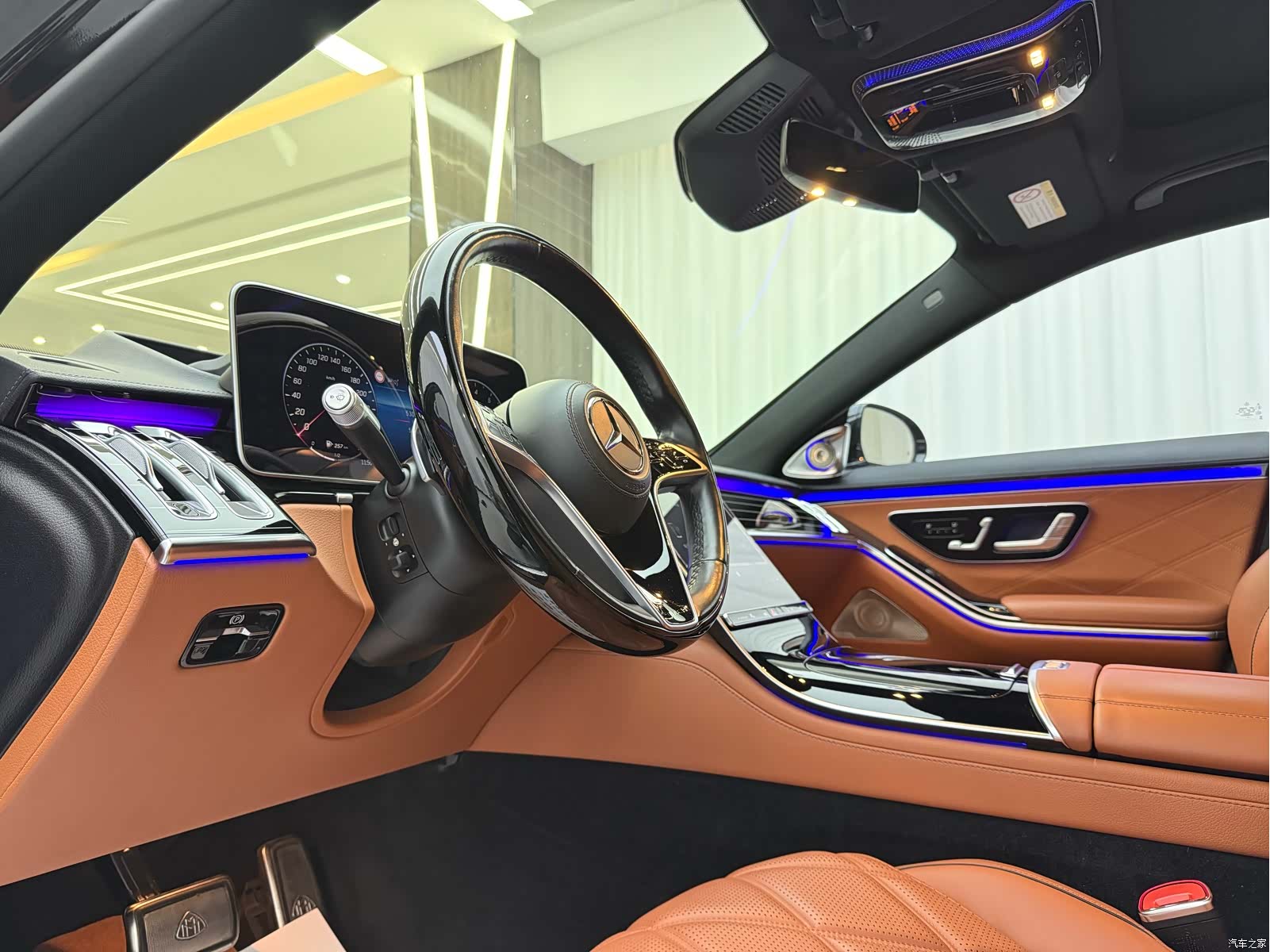 Maybach S-Class, 2022 все фото