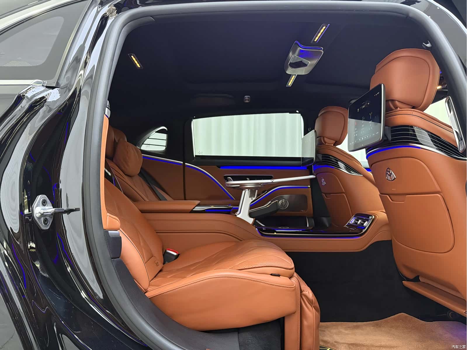 Maybach S-Class, 2022 11