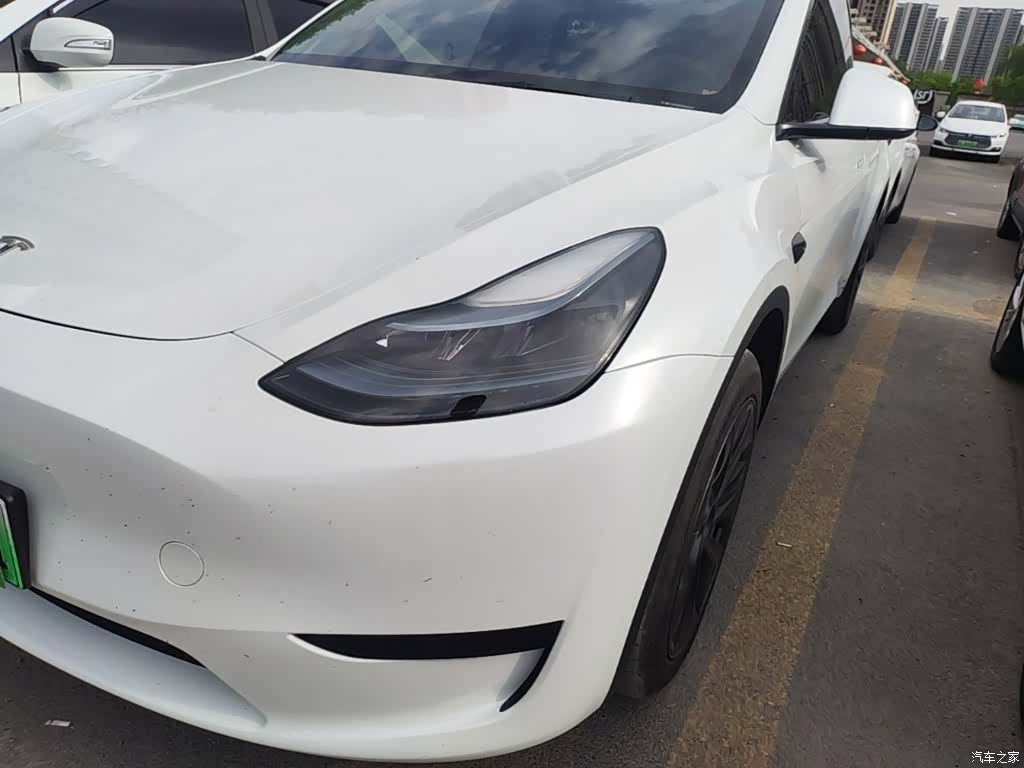 Tesla Model Y, 2024 24