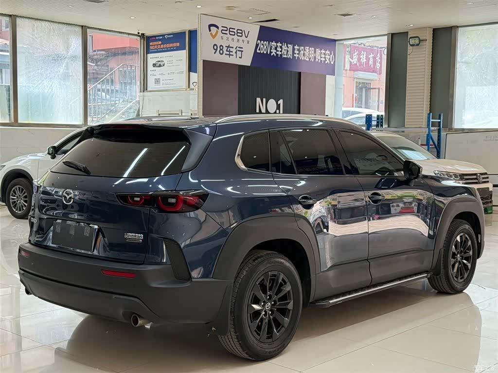Mazda CX-50, 2023 4