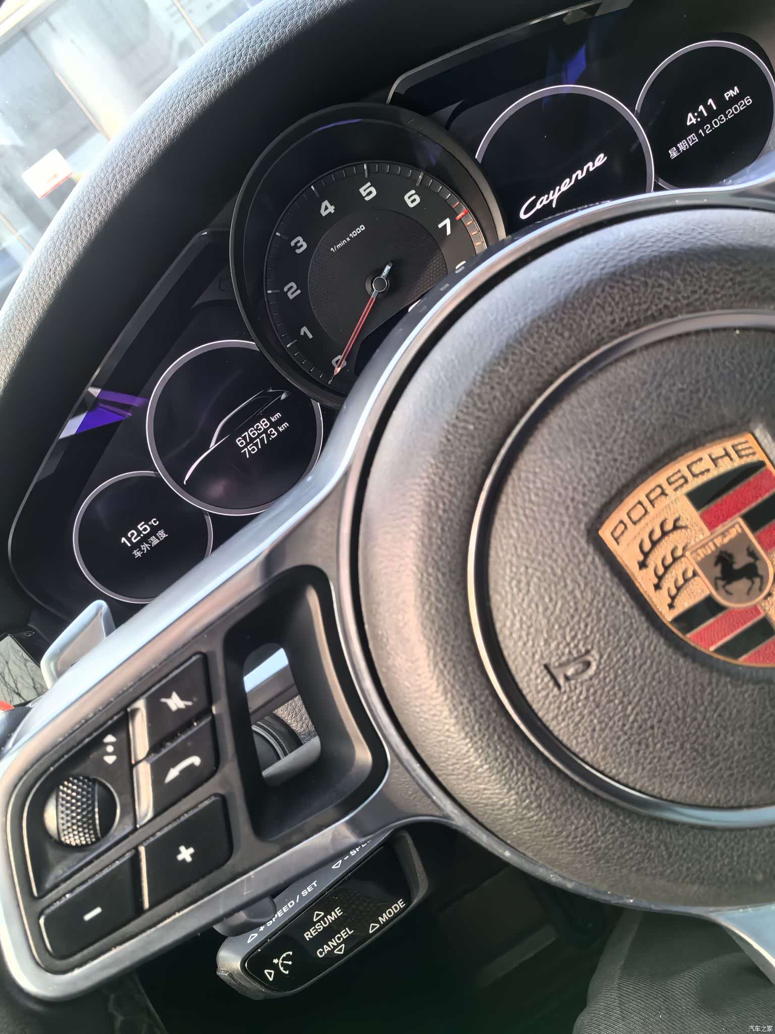 Porsche Cayenne, 2018 все фото