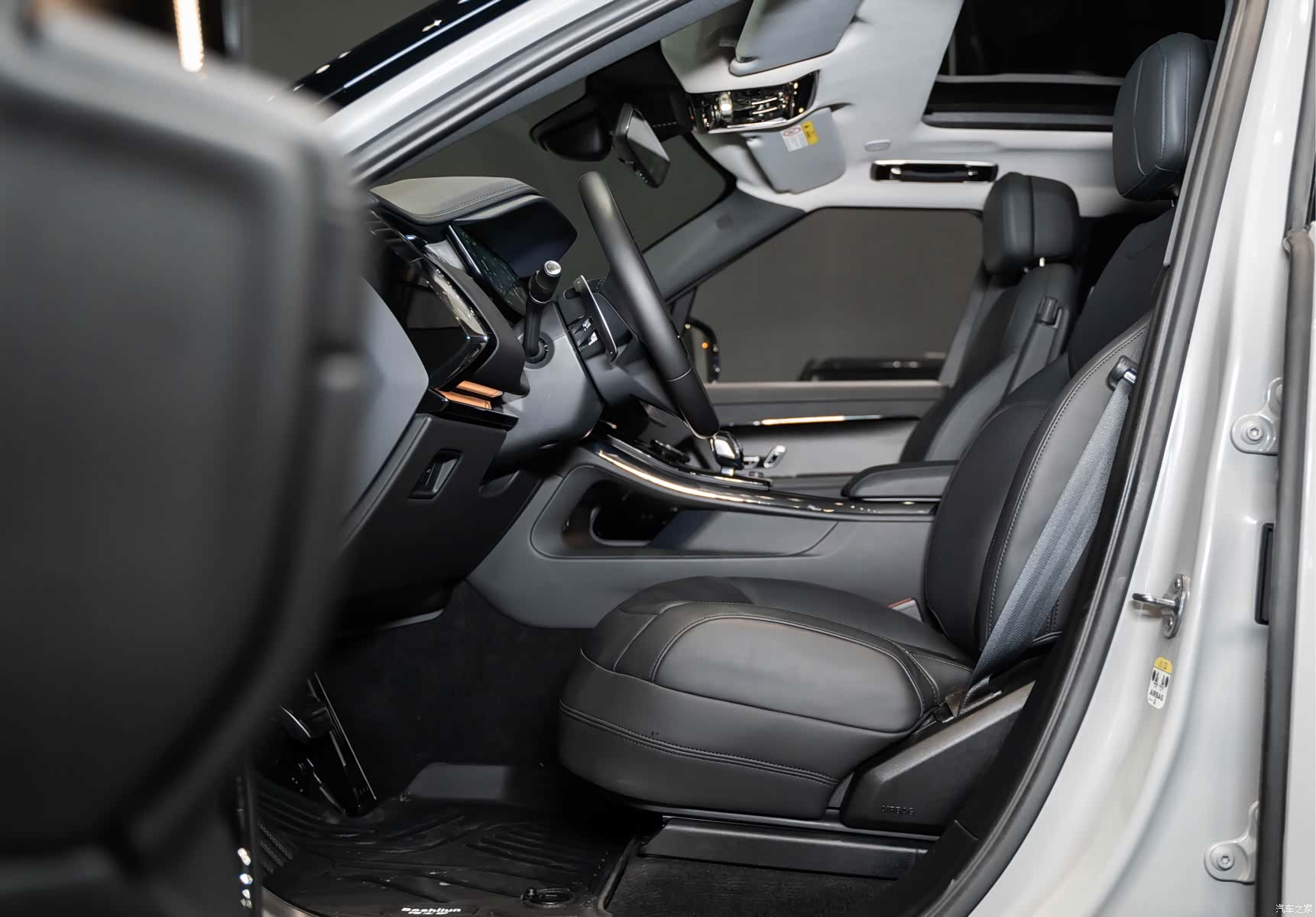 Land Rover Range Rover, 2023 11