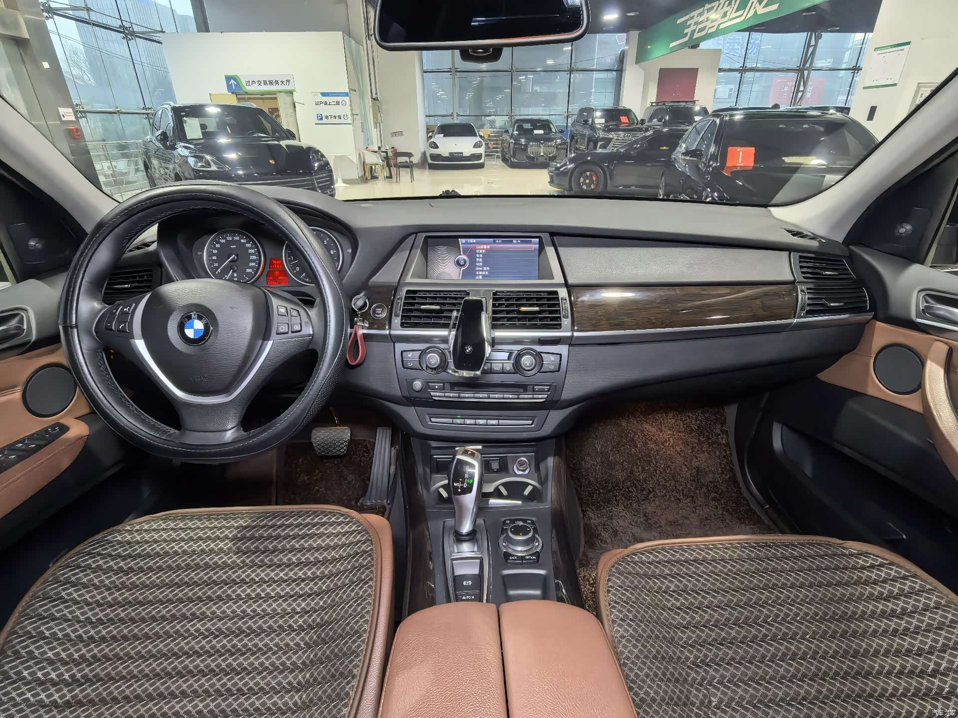 BMW X5, 2011 14