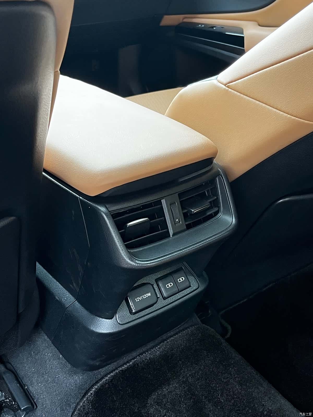 Lexus ES, 2023 28