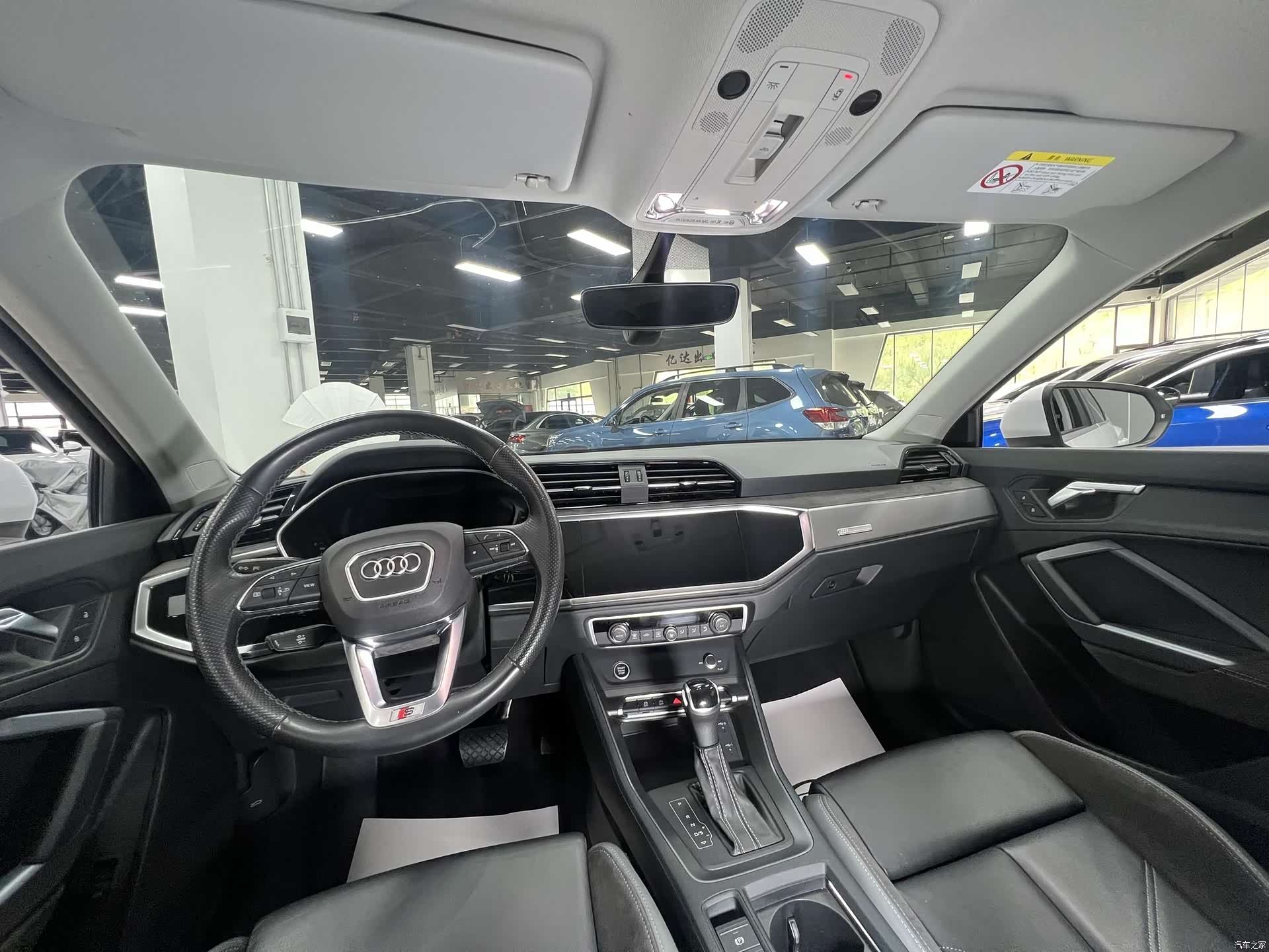 Audi Q3, 2022 20