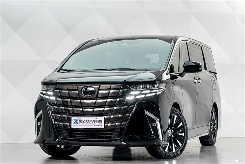 Toyota Alphard, 2025 2