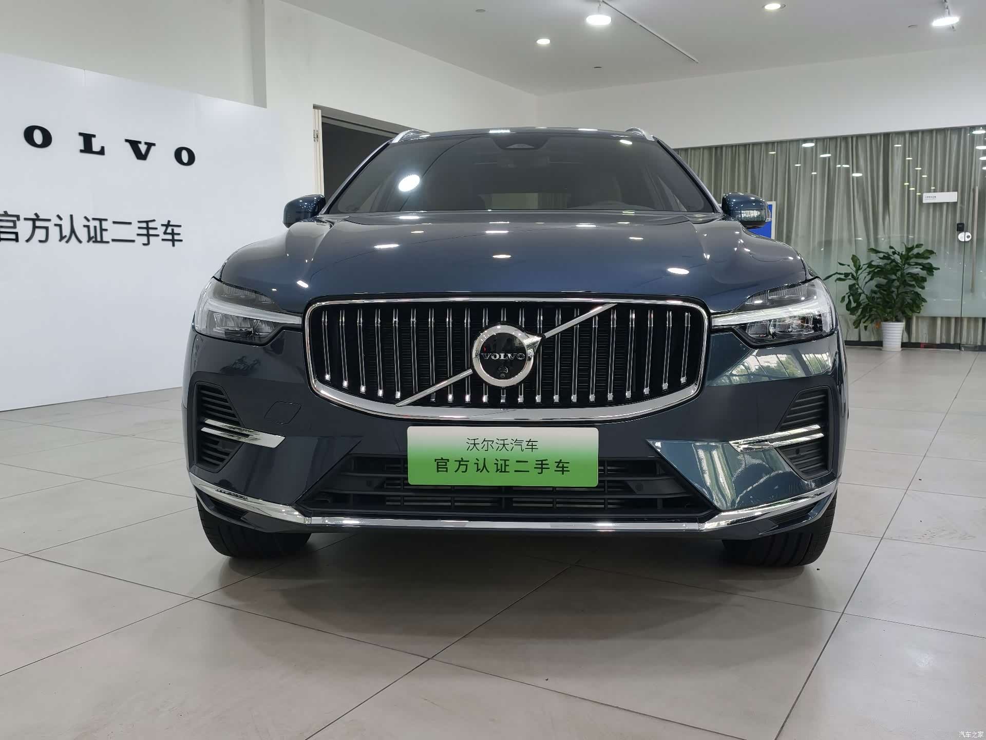 Volvo XC60, 2025 3
