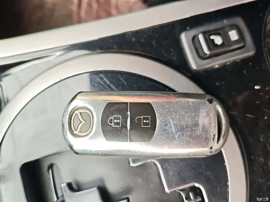 Mazda CX-7, 2015 17