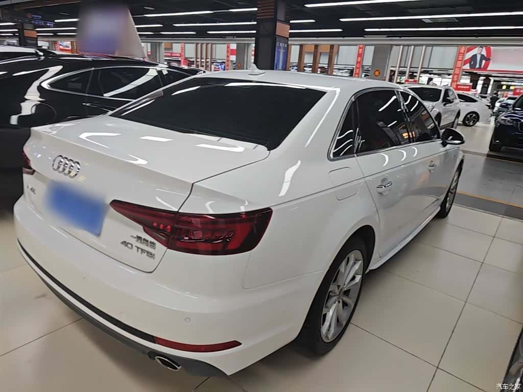 Audi A4L, 2018 7