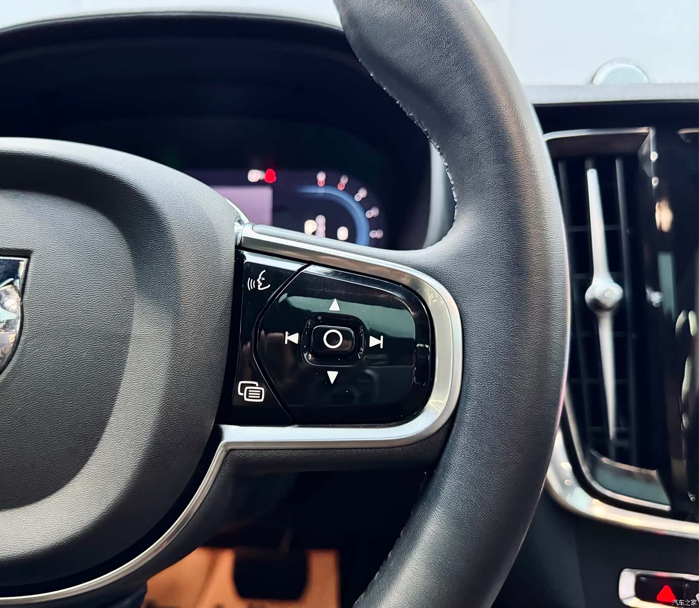 Volvo S90, 2022 21