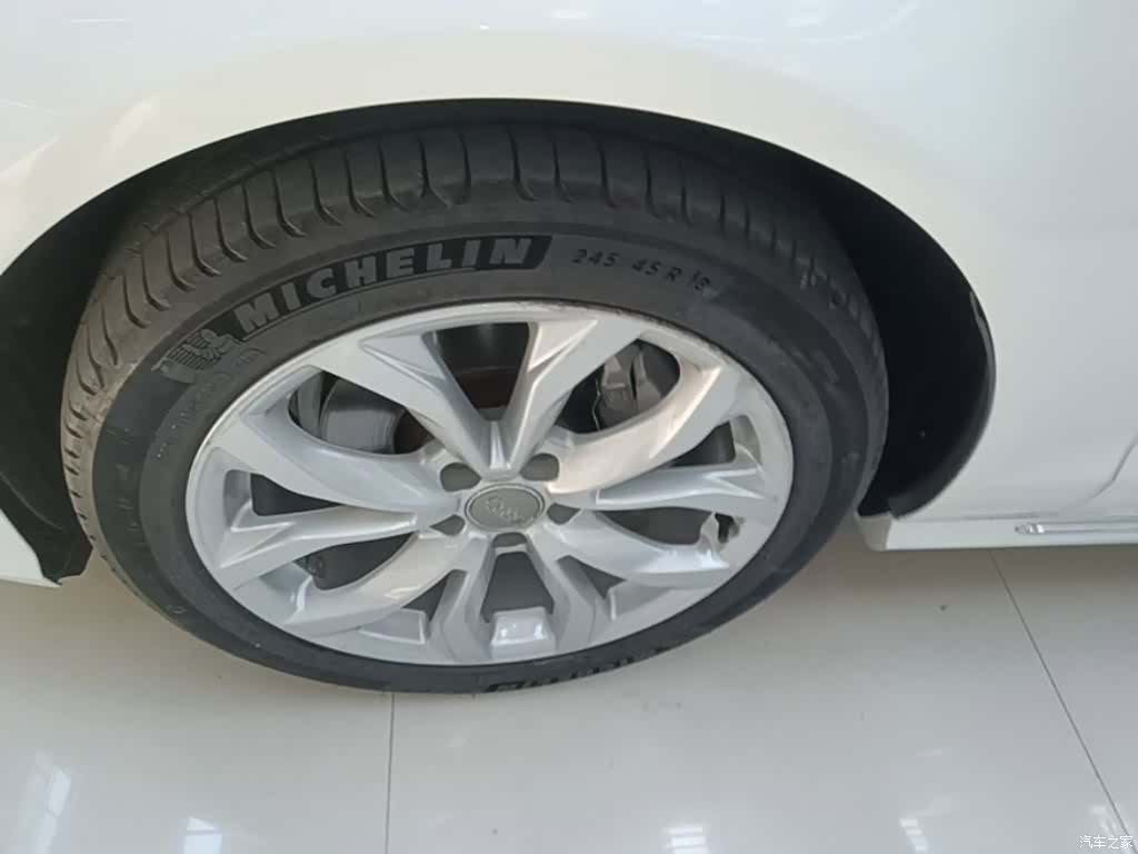 Audi A6L, 2018 25