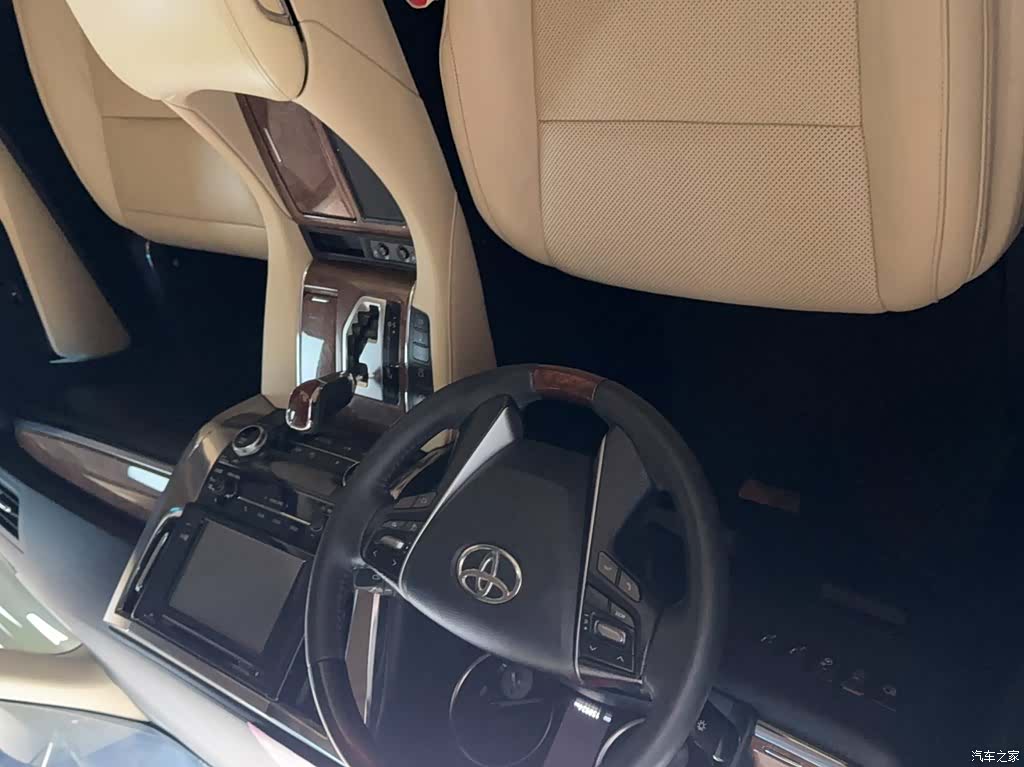 Toyota Alphard, 2017 22