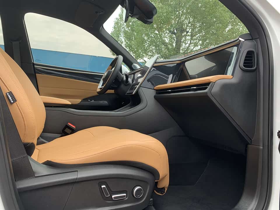 Geely Galaxy Galaxy L7