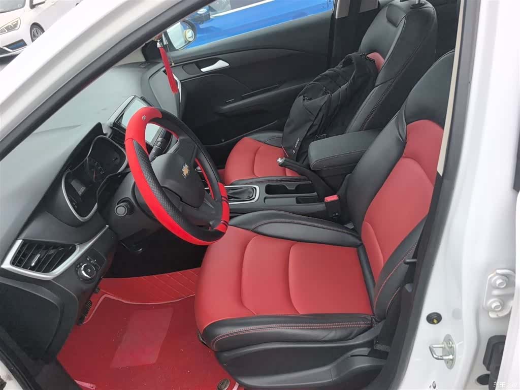 Chevrolet 320, 2019 15